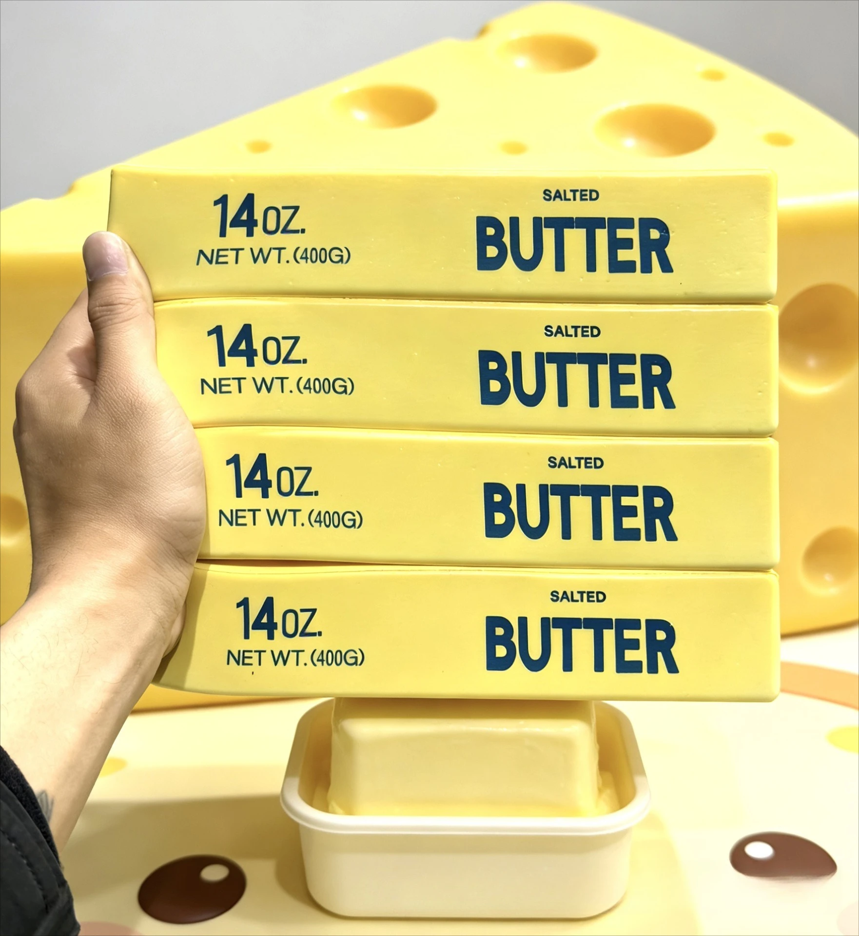 Party Games For Adults And Kids - 23cmの超大型スクイーズおもちゃ。ゆっくりと元の形に戻る、大人も子供も楽しめる、自閉症のお子さんへのプレゼントにも最適。